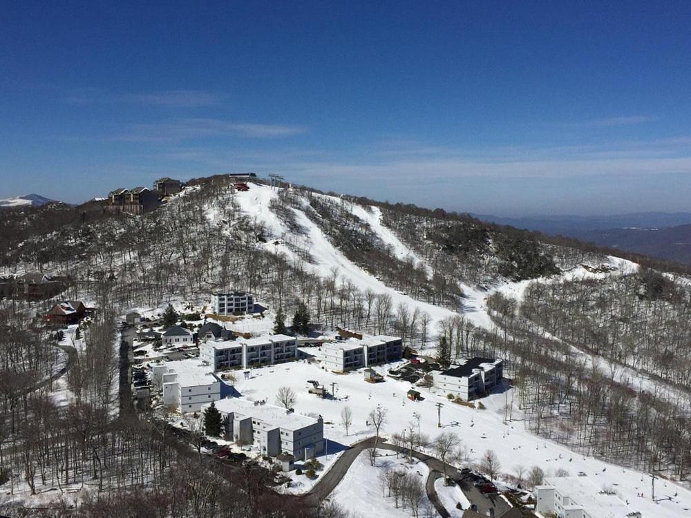 On Top Of The World At Sugar Top Resort Sugar Mountain Exterior photo